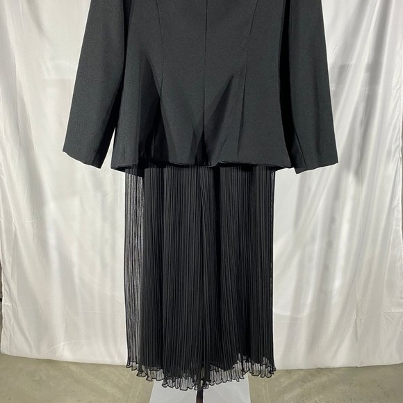 Jacket and Skirt - Nah Nah Collection - Picture 4 of 7